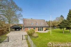 Villa på Viborgvej 870, 8471 Sabro