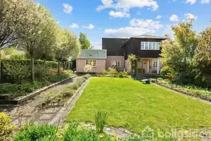 Villa på L E Bruuns Vej 7, 2920 Charlottenlund