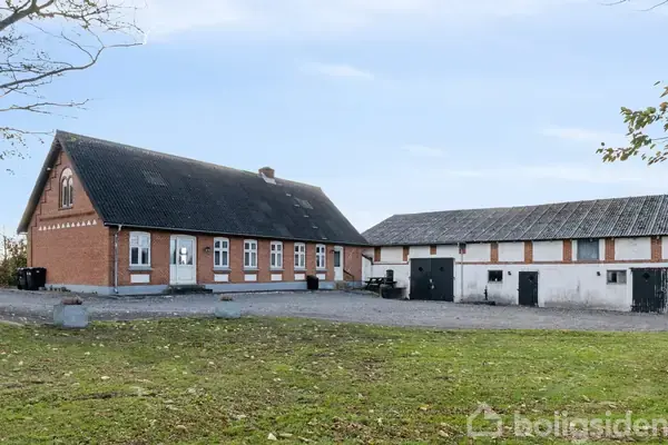 Villa på Kirkedalsvej 97, 9690 Fjerritslev