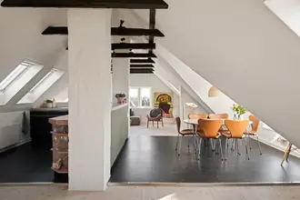 Villalejlighed på Brønlunds Alle 8, 1., 2900