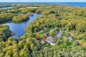 Villa på Hellebækvej 128, 3150 Hellebæk