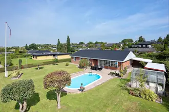 Villa på Kærsangervej 11, Kongsted, 4683 Rønnede