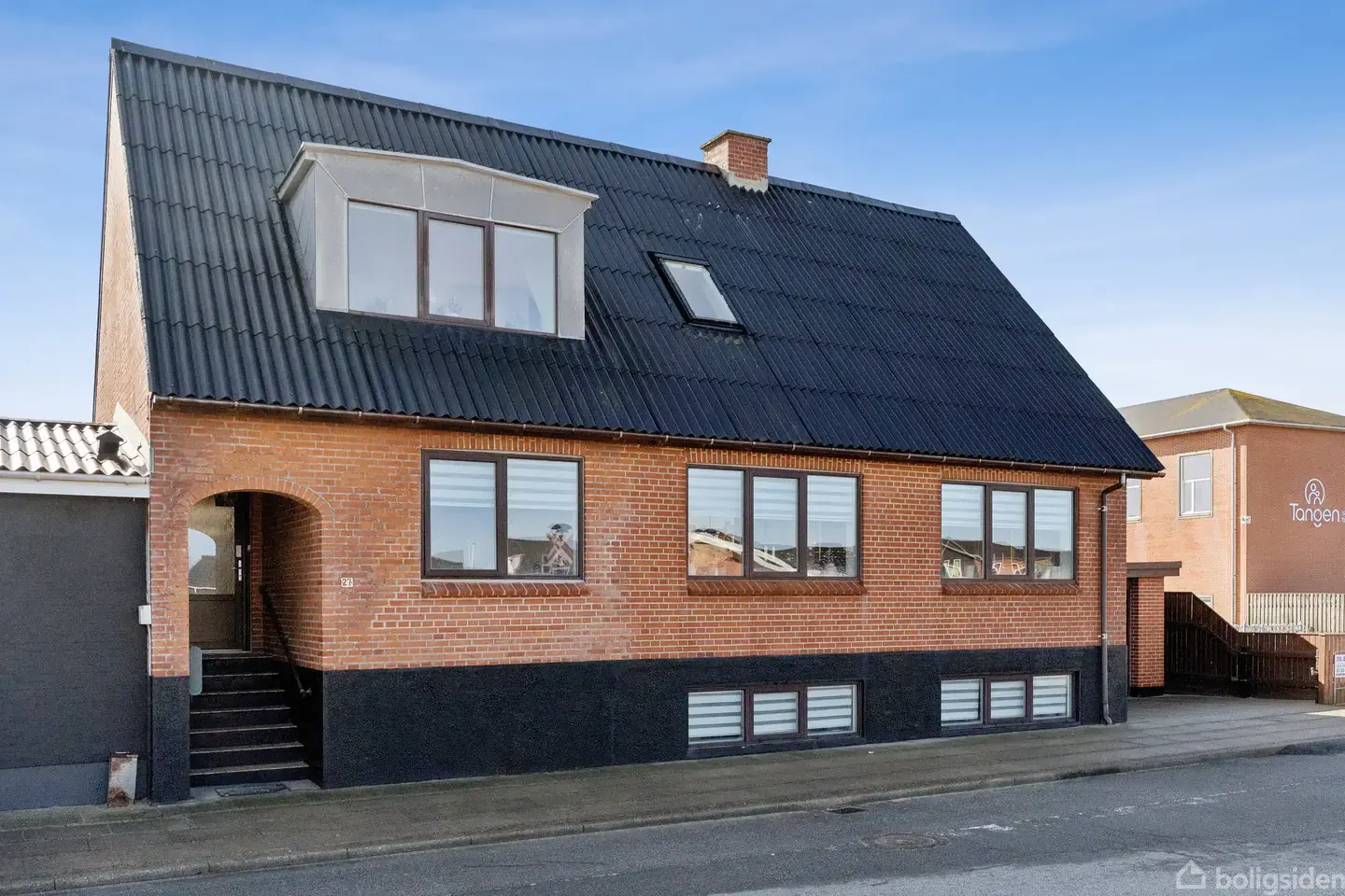 Charmerende byvilla med to boligenheder, ny 1. sal og skøn, privat gårdhave i hjertet af Thyborøn! - Visning 5