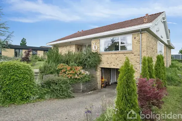 Villa på Digevangen 6, 9260 Gistrup