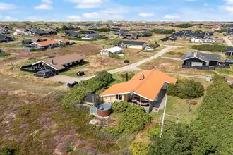 Fritidshus på Dortheasvej 33, Bjerregaard, 6960 Hvide Sande