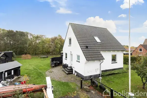 Villa på Østergade 12, 9352 Dybvad