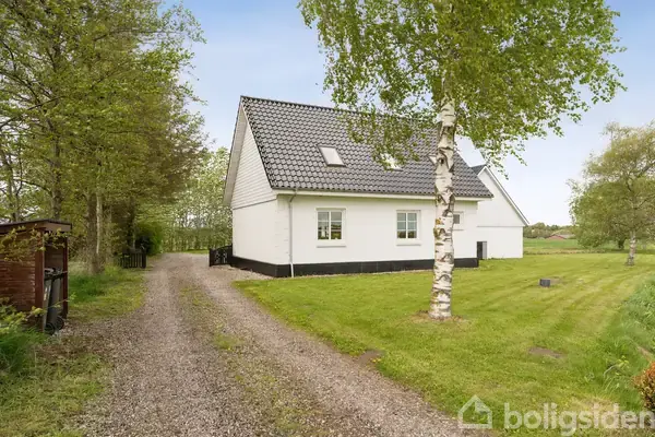 Villa på Amtsvejen 51, 8981 Spentrup