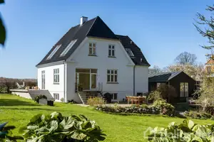 Villa på Sanatorievej 9, 7140 Stouby