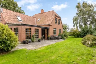 Villa på Jernbanevej 2, 4872 Idestrup