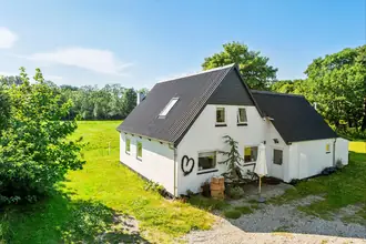Villa på Bøgelunden 4, Vesterhede, 7250 Hejnsvig