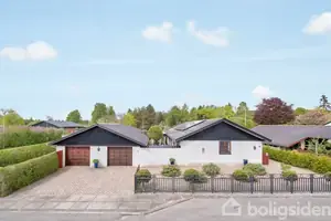 Villa på Rimmersvej 1, 8680 Ry