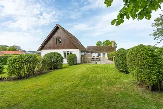 Villa på Ejstrupvej 8, Asferg, 8990 Fårup
