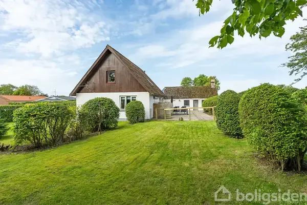 Villa på Ejstrupvej 8, 8990 Fårup