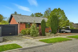 Villa på Vidars Alle 6, 6705 Esbjerg Ø