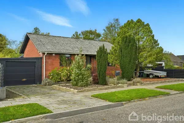 Villa på Vidars Alle 6, 6705 Esbjerg Ø