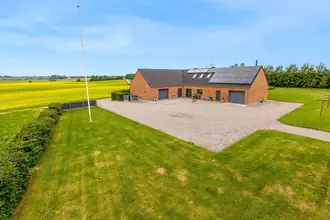 Landejendom på Kyllinghusvej 1, Sdr Hvam, 7500 Holstebro