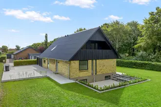 Villa på Ydertoften 42, Lind, 7400 Herning