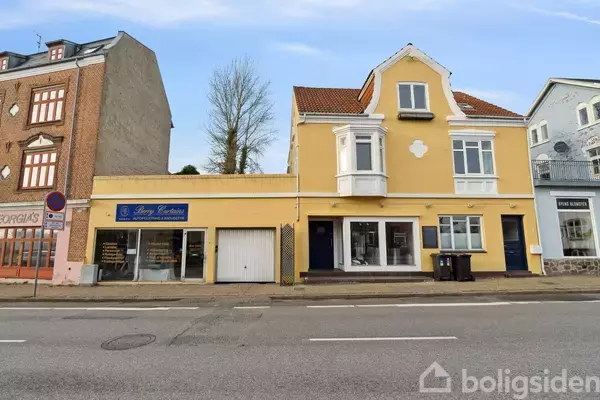 Villa på Storegade 7+9, 9560 Hadsund