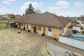 Villa på Violvej 1, 8766 Nørre Snede