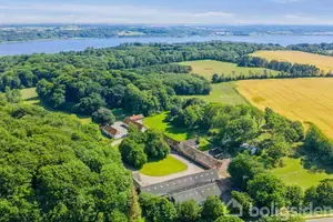 Landejendom på Hobrovej 35, 9560 Hadsund