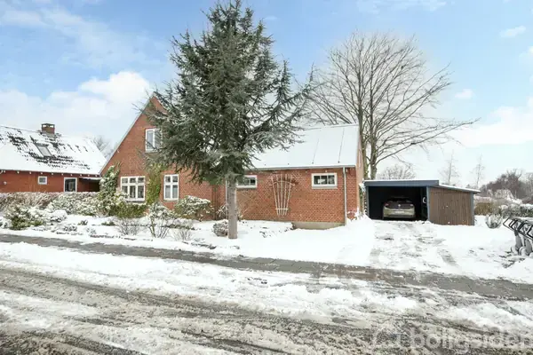 Villa på Vinkelvej 16, 8544 Mørke