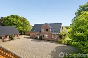 Landejendom på Baunholtvej 68, 7100 Vejle