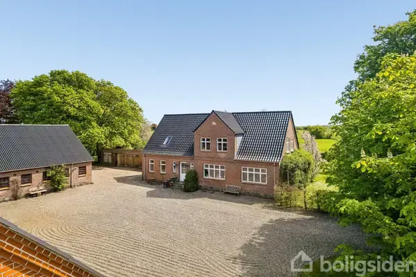 Landejendom på Baunholtvej 68, 7100 Vejle