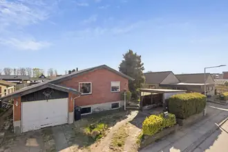 Villa på Gyldenlakvej 13, 9400 Nørresundby