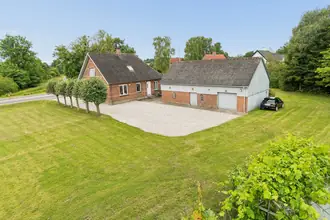 Villa på Rougsøvej 15, Spidsborg, 8961 Allingåbro