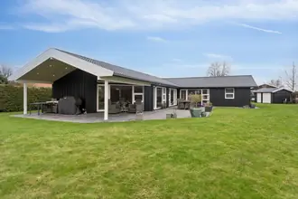 Villa på Storkevej 1, 4040 Jyllinge