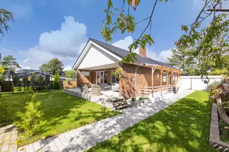 Villa på Brynhøjvænget 21, 8381 Tilst