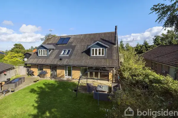 Villa på Kirkevej 51, 4070 Kirke Hyllinge