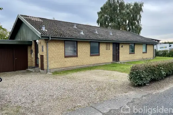 Villa på Laenvej 27, 8585 Glesborg