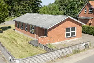 Villa på Hjørringvej 404, 9750 Østervrå