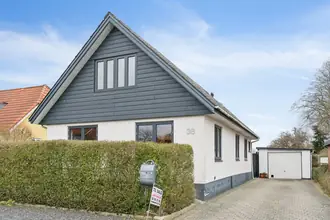 Villa på Gl Hammelvej 38, Voldby, 8450 Hammel