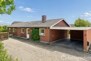 Villa på Nybovej 3, 6980 Tim