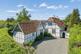Villa på Ræveskovsvej 3B, 2820 Gentofte