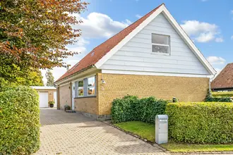 Kuća, 167 m²