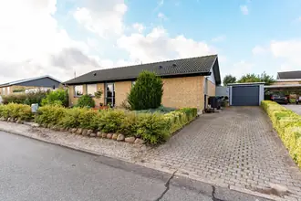 Villa på Vestervangen 35, 8370 Hadsten