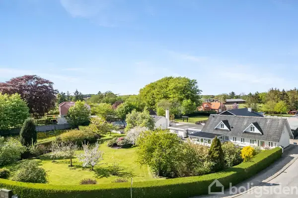 Villa på Hølundvej 1, 9362 Gandrup