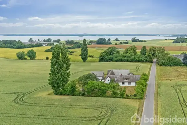Landejendom på Lusmosevej 34, 4792 Askeby