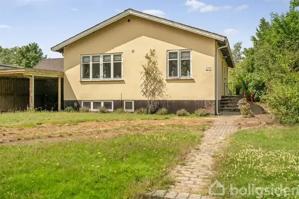 Villa på Lundvej 83, 6800 Varde