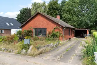 Villa på Høllundvej 3, 6682 Hovborg