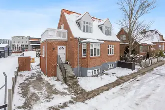 Villa på Strand Alle 9, 9400 Nørresundby