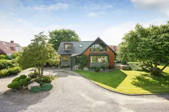 Villa på Pæonvænget 17, 5000