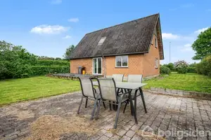 Villa på Gårsdalvej 1, 8800 Viborg