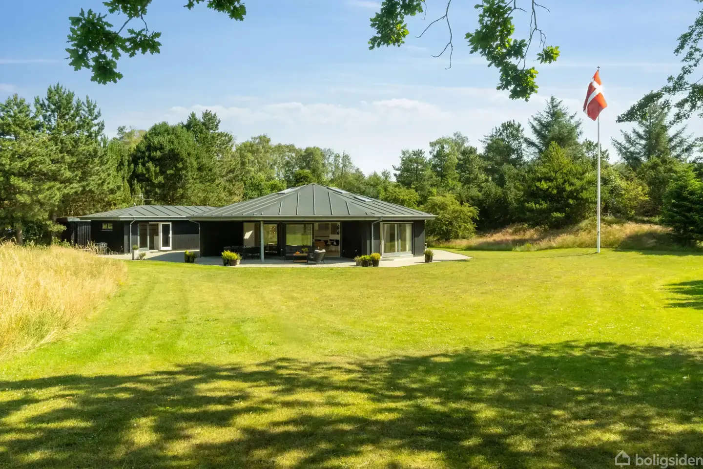 Arkitektur, kvalitet og naturskøn beliggenhed i særklasse