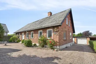 Villa på Savværksvej 10, 8370 Hadsten