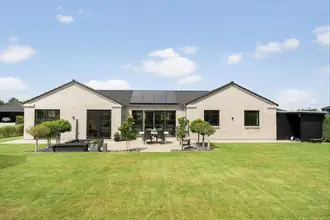 Villa på Møllehøjvej 38, Sønder Nærå, 5792 Årslev