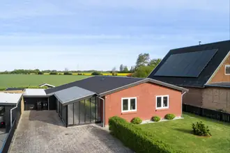 Villa på Branderslevvej 81, Branderslev, 4900 Nakskov